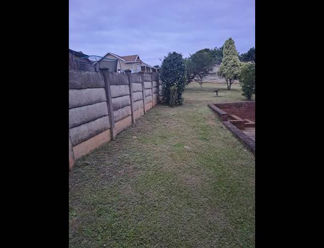 LAND FOR SALE IN BISLEY